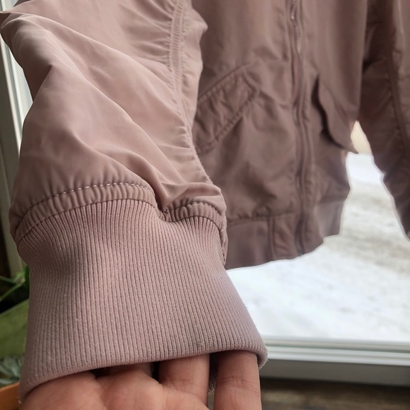 Everlane blush bomber - Picture 5 of 8